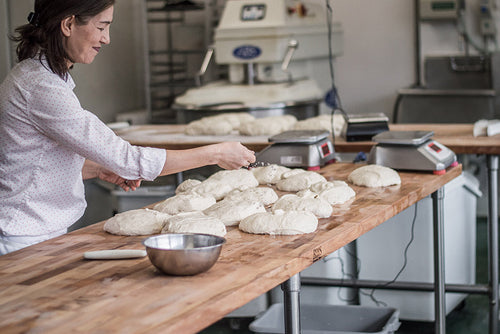 Best Commercial Bakery Equipment: 2021 Buyer’s Guide