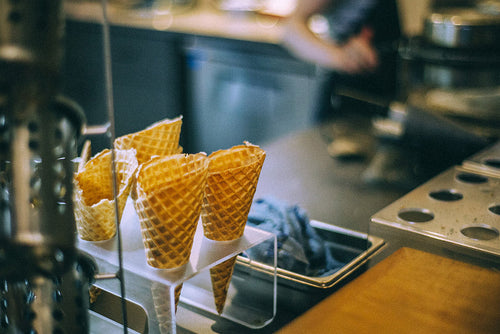Best Commercial Ice Cream Maker: 2021 Buyer’s Guide