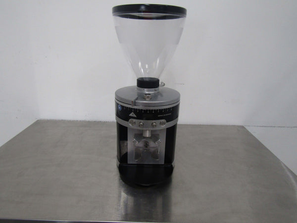 Mahlkoenig K30 VARIO AIR Grinder (2)