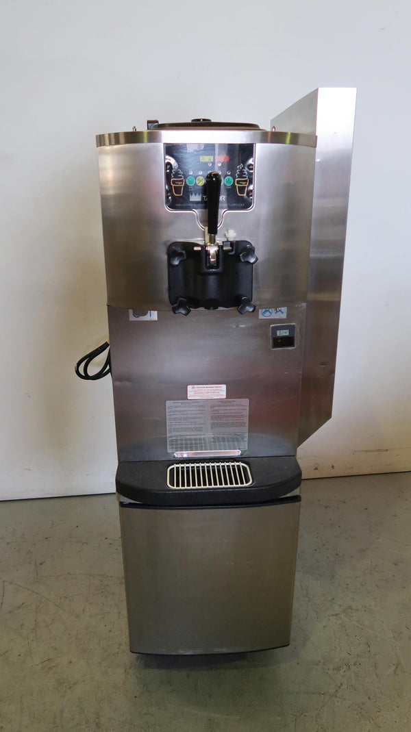 Taylor C706-40 Ice Cream Maker (3)