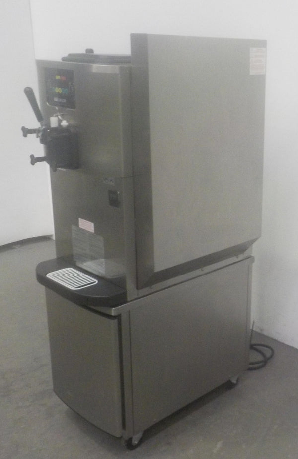 Taylor C706-40 Ice Cream Maker (1)