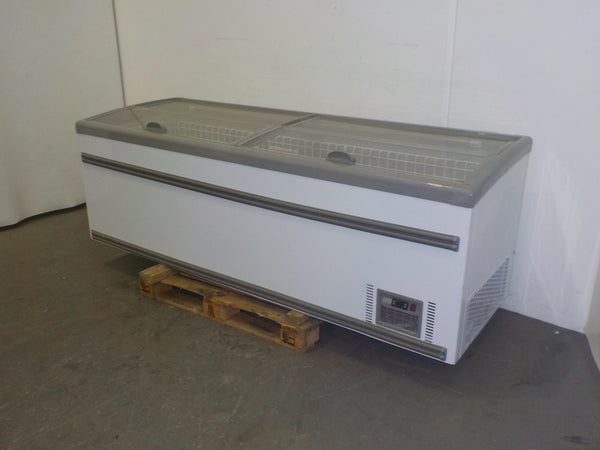 Bunzl ZCD-L250S Chest Freezer (1)
