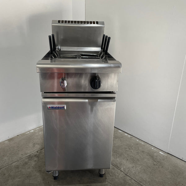 Waldorf PC8140G Single Pan Noodle Cooker (2)