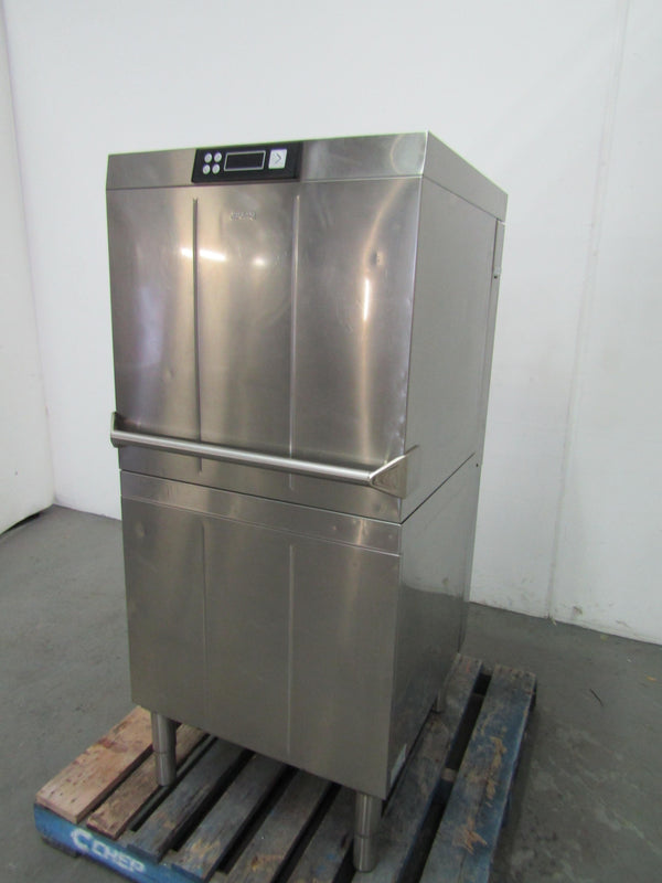 Smeg CWC621D-1 Pass Through Dishwasher (1)