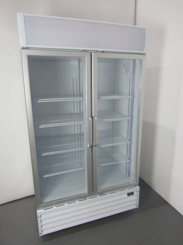 Crusader CCE1130 Upright Fridge (2)