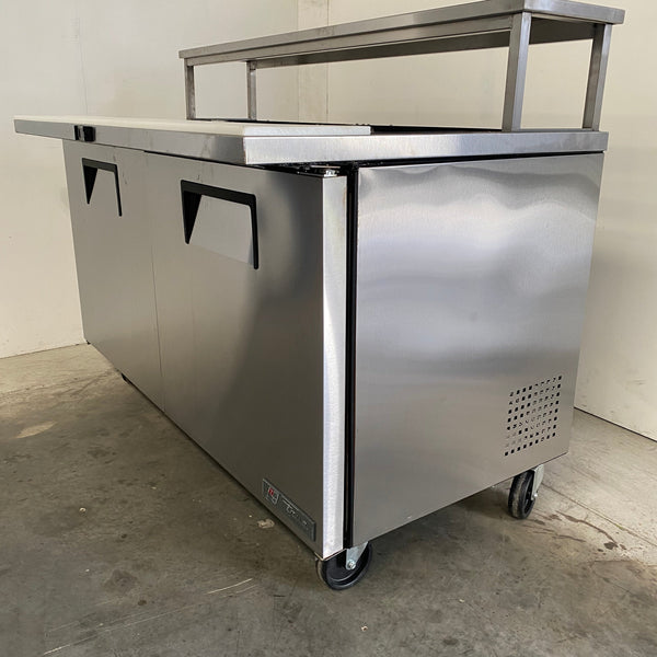 True TSSU-60-24M-B-ST Pizza Prep Bench (4)