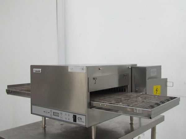 Lincoln 2504-1 Conveyor Oven (1)