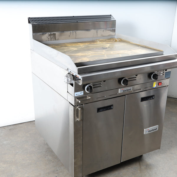 Garland MST47TE 3 Burner Griddle (2)