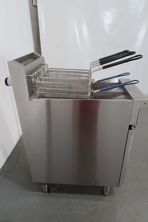 Waldorf FN8226G Double Pan Fryer (4)