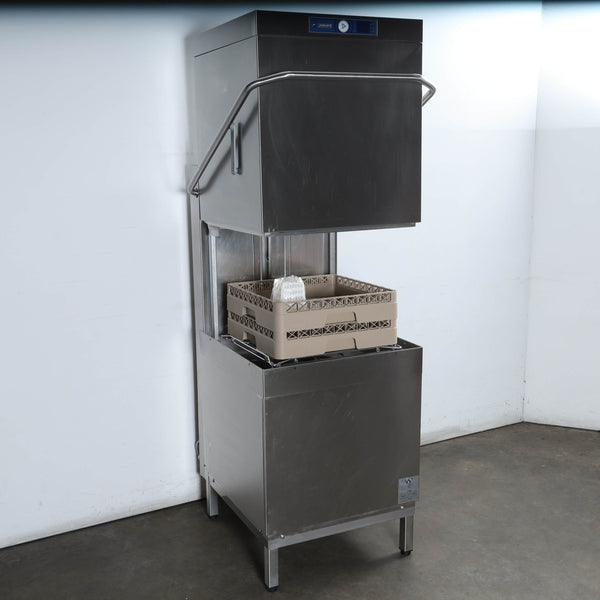 Hobart AM900-90A Pass Through Dishwasher (4)