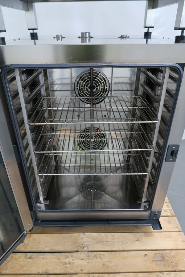 Unox XEVC-1011-GPR 10 Tray Combi Oven (4)