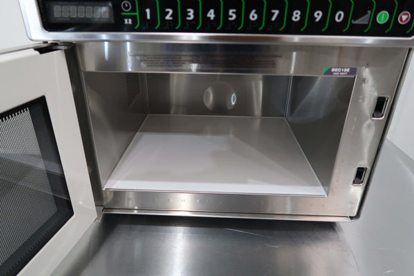 Menumaster DEC18E2 Microwave (5)