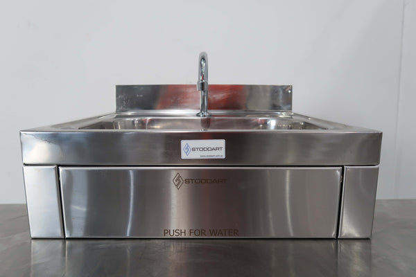 Stoddart Stainless Steel Sink With Tap (3)