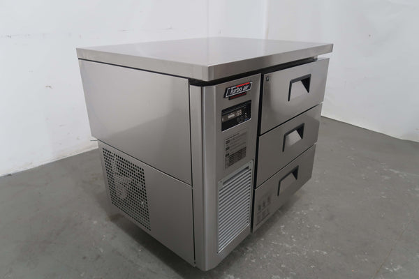 Turbo Air KUF9-3D-3 Undercounter Freezer (4)