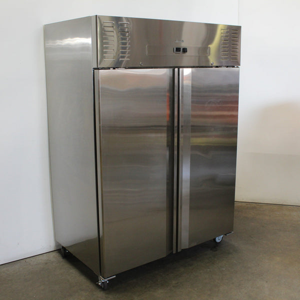 Airex AXR-URGN-2 Upright Fridge (2)