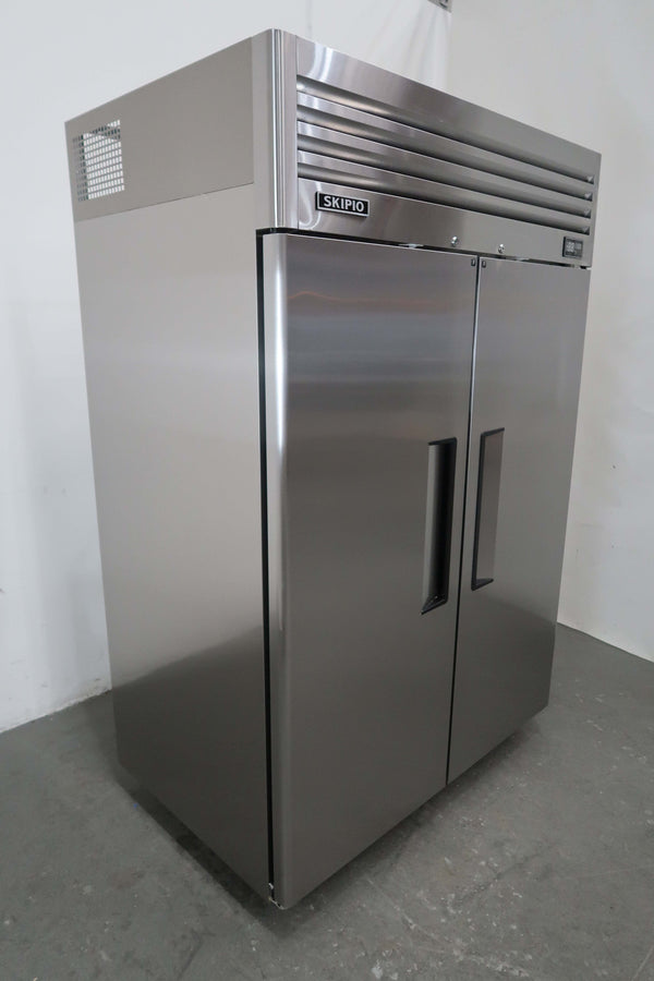 Skipio SFT45-2 2 Door Upright Freezer (4)