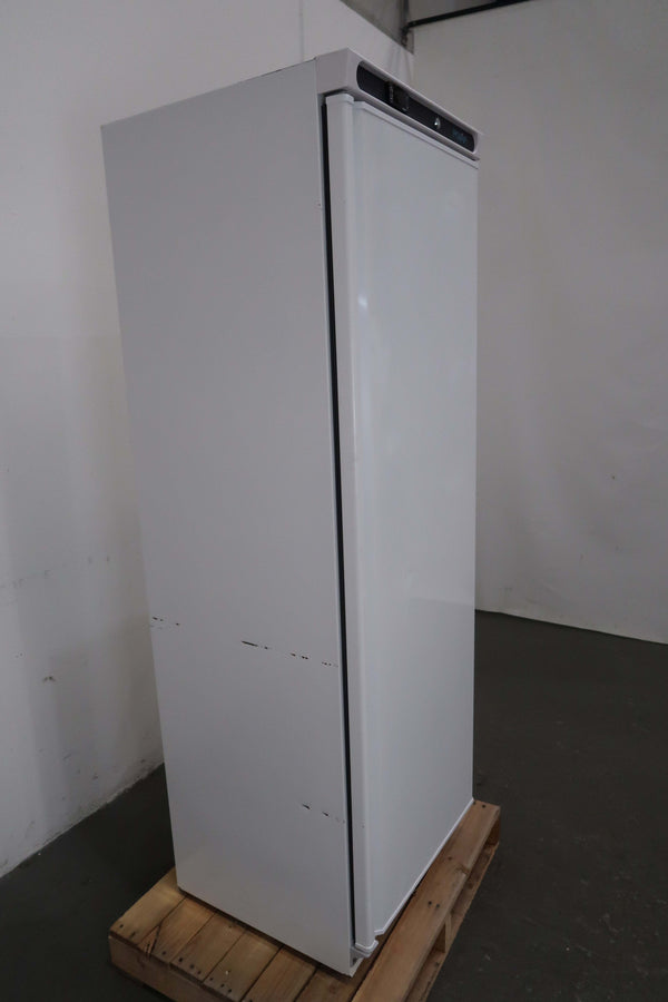 Polar CD612-A Upright Fridge (4)