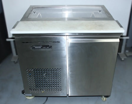 Woodson W.SM.914 - Sandwich Prep Bench (2)