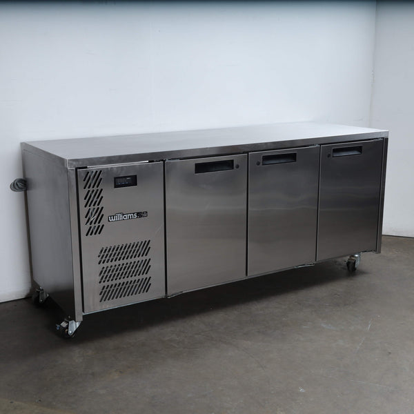 Williams HO3UFB-000 Undercounter Fridge (2)