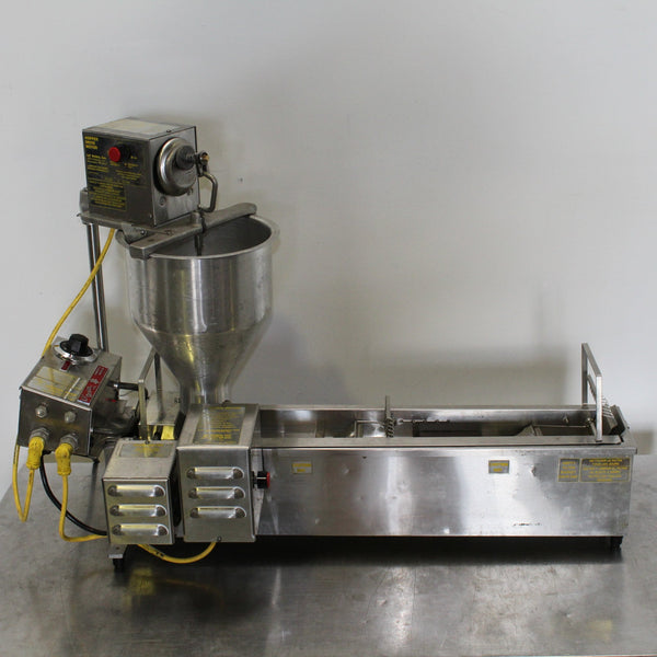 Lil Orbits SS1200 Mini Donut Machine (3)