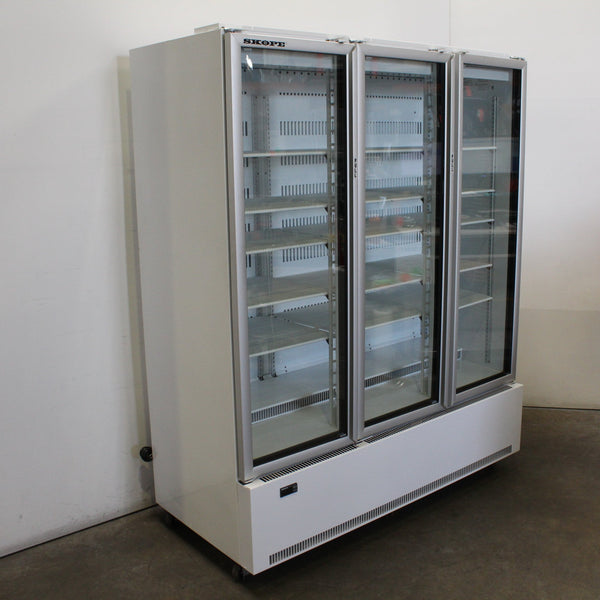 Skope B1350-2:B13SV Upright Fridge (2)