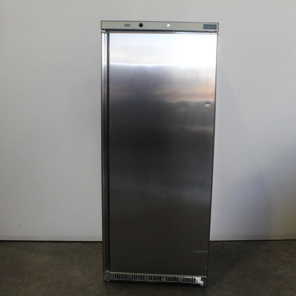 Polar CD085-A 1 Door Upright Freezer (3)
