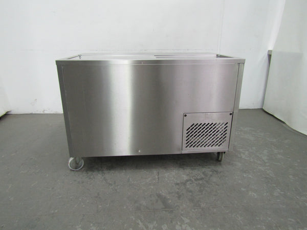 Koldtech WSM-1330-L Sandwich Prep Bench (2)