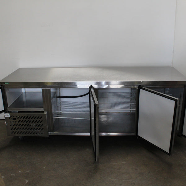 Anvil UBS2400 Undercounter Fridge (3)