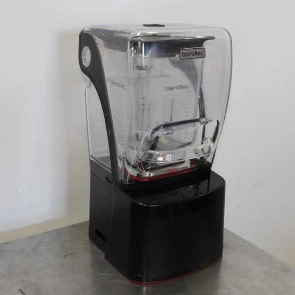 Blendtec STEALTH Blender (2)