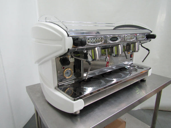 BFC LIRA Coffee Machine (1)