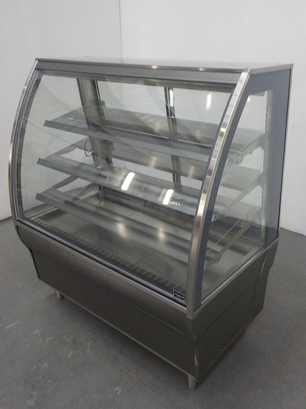 FSM F1200CSF Display Cake - Curved (1)