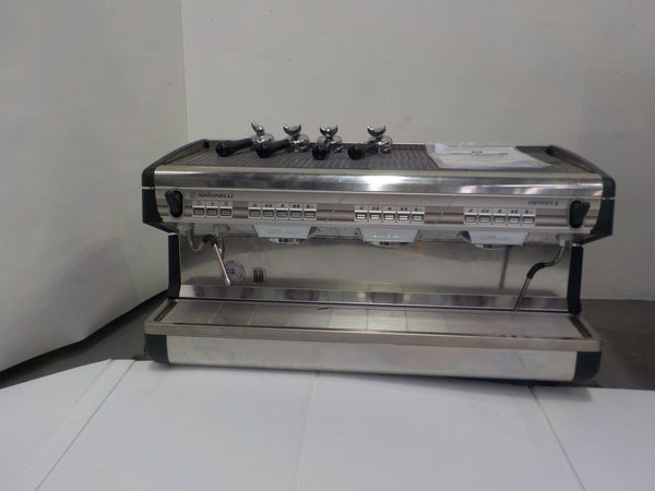 NuovaSimonelli APPIAII 3Grp Coffee Machi (1)