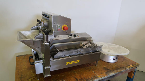 Global Food Equipment OBCDM4 Donut Fryer (2)