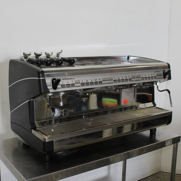 Nuova Simonelli APPIA II Coffee Machine (2)