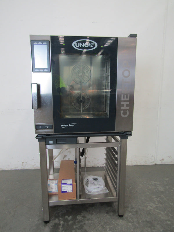 Unox XEVC-0711-GPR 7 Tray Combi Oven (2)