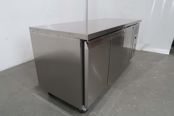 FED GN3100TN Undercounter Fridge (4)