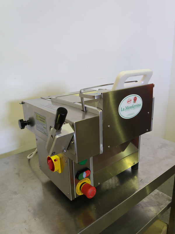 La Monferrina NINA 250 Pasta Sheeter (1)
