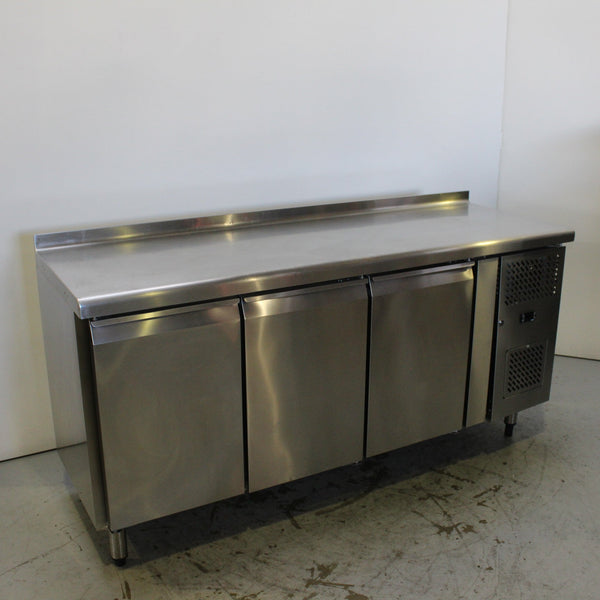 FED FE3100TFSP Undercounter Fridge (2)