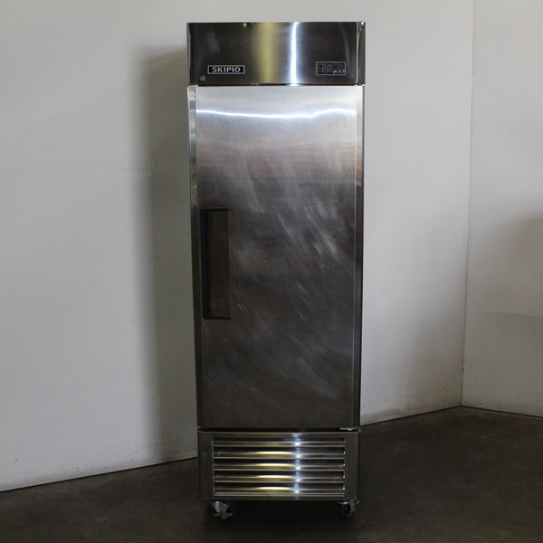 Skipio SF-23 Upright Freezer (3)