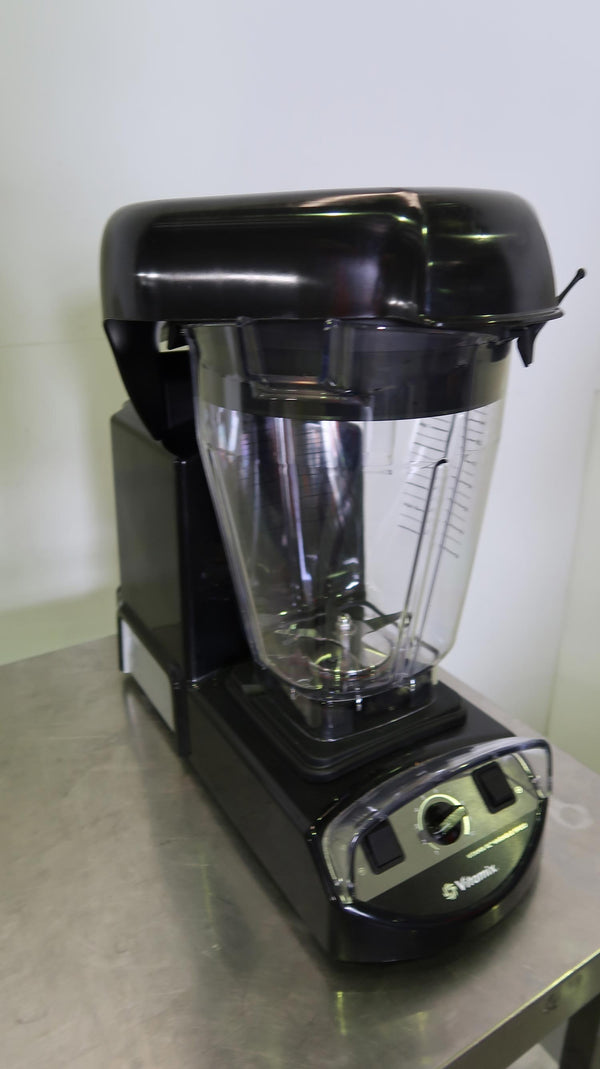 Vitamix VM0146 Blender (1)