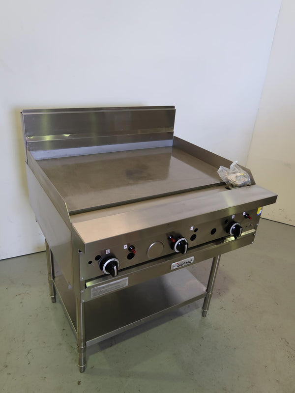 Garland GF36-G36T Griddle (1)