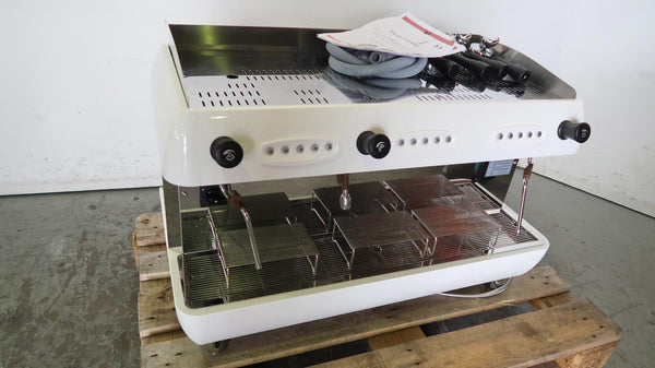 Pierro ALASKAN 3 Group Coffee Machine (1)