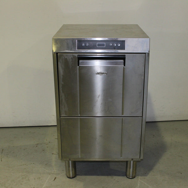 Smeg CWG411MDAUS-2 U/C Glasswasher (3)