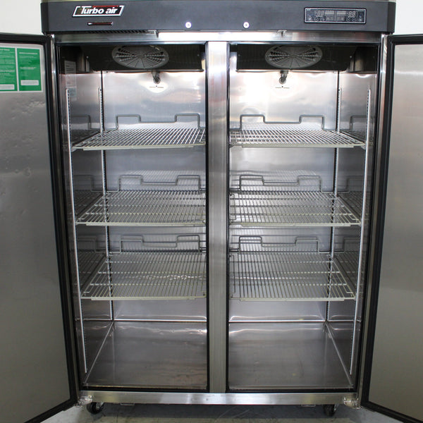 Turbo Air KRF45-2 Upright Fridge/Freezer (4)