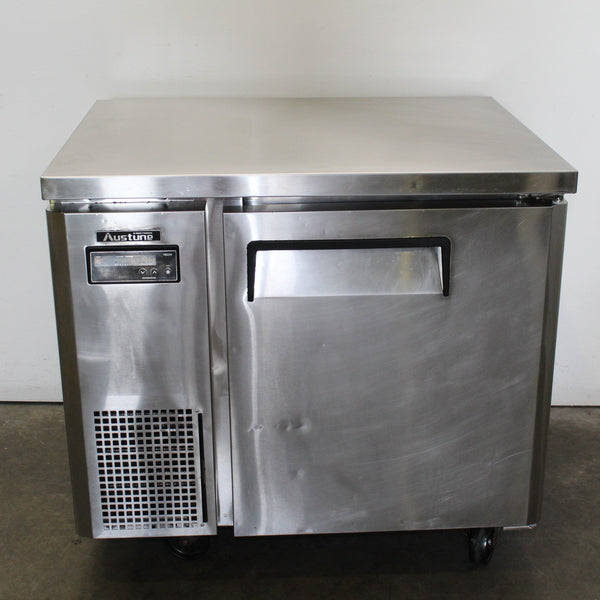 Austune KUF9-1 Undercounter Freezer (3)