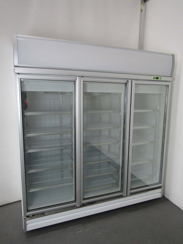 AFE M1303 Freezer Upright (2)