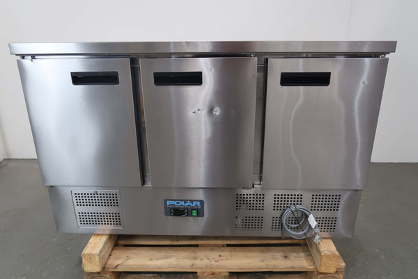 Polar G622-A Undercounter Fridge (3)