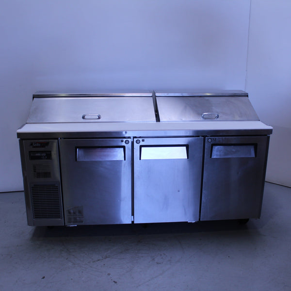 Turbo Air KHR18-3 Sandwich Prep Bench (3)