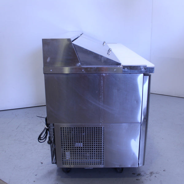 Turbo Air KHR18-3 Sandwich Prep Bench (6)