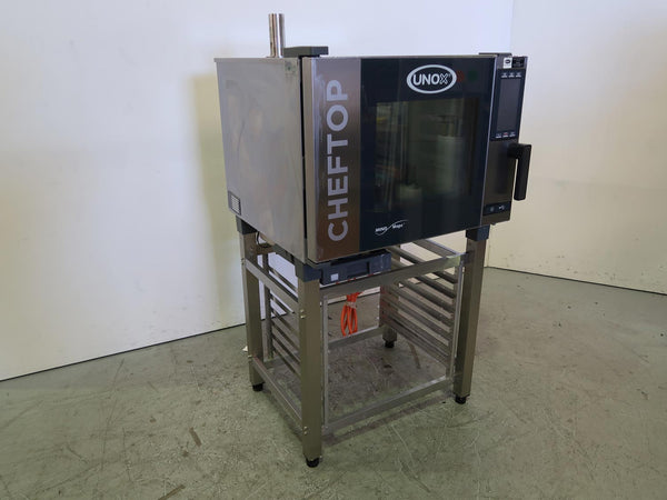 Unox XEVC-0511-EPR 5 Tray Combi Oven (1)